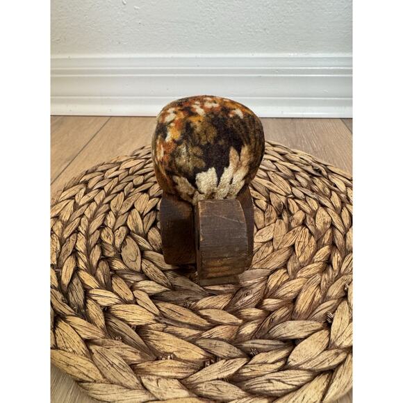 Vintage Wooden Turtle Floral Velvet Pin Cushion MCM 70's Kitschy Handmade Retro - Picture 2 of 11